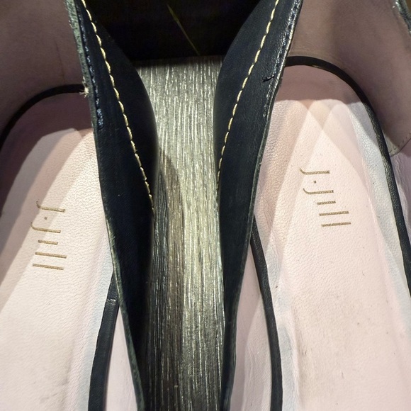 J. Jill Navy Peep-Toe Flats Size 6 - Picture 11 of 12